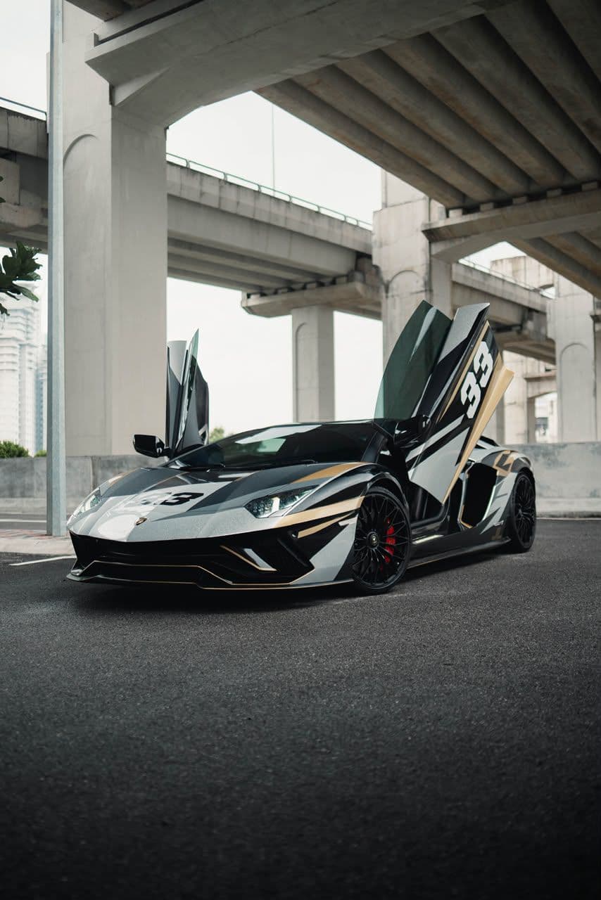 2022 Lamborghini Aventador S available for supercar hire in Kuala Lumpur — 740 bhp